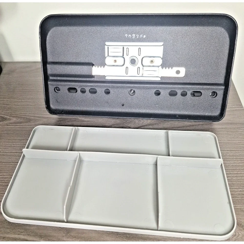 Swingline three hole